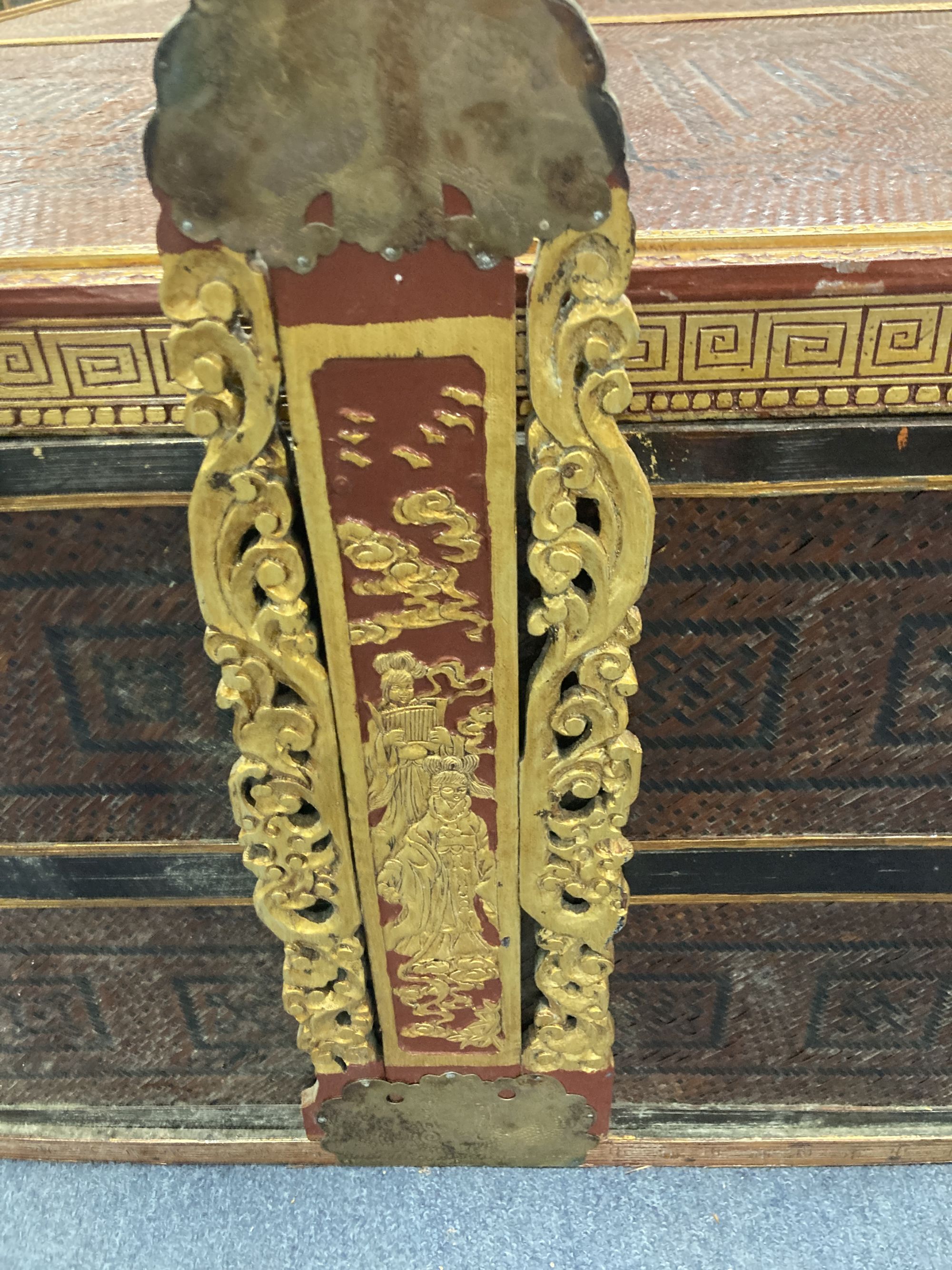 A large Chinese woven octagonal casket and cover, length 126cm, depth 92cm, height 64cm